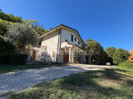 Villa unifamiliare 390 m², Città di Castello - Foto 3