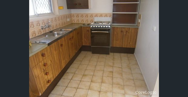 Lovely Unit in a Mature Age Community Setting - Photo 1