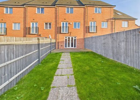 Nickleby Close, Rugby - Photo 2