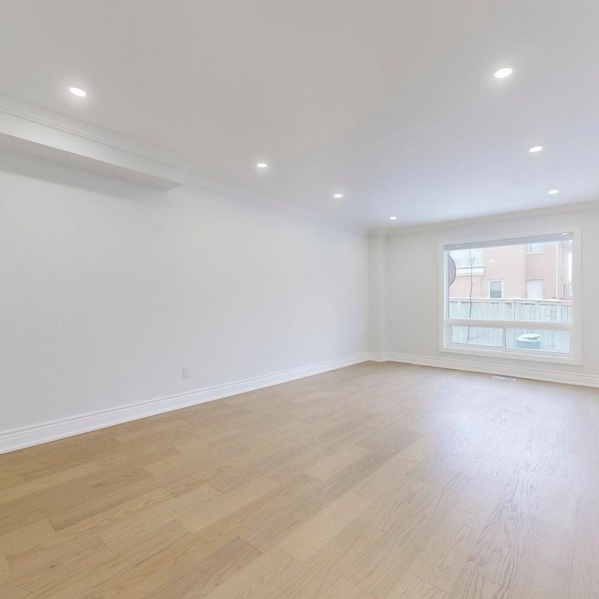 For Lease - 5223 Fairford Crescent Unit# 81, Mississauga, Ontario - Photo 1