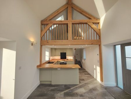 Piglets House, Helston, TR12 - Photo 2