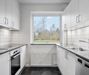 2-værelses Lejlighed på 69 m² i Brabrand - Foto 3