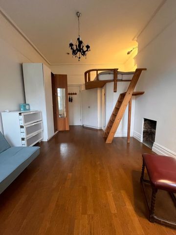 1 Bed Flat, Exeter Road, NW2 - Photo 2