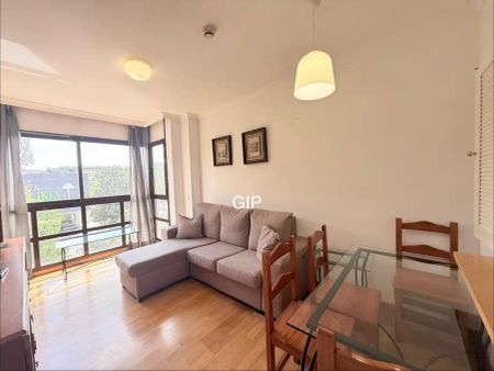 Apartamento de alquiler en Calle de Campezo, 14, Rejas - Photo 4