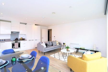 3 bedroom apartment to rent - Photo 3