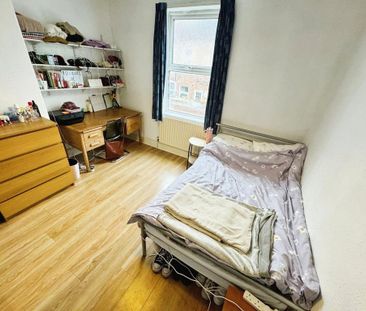 4 bedroom house to rent - Photo 4