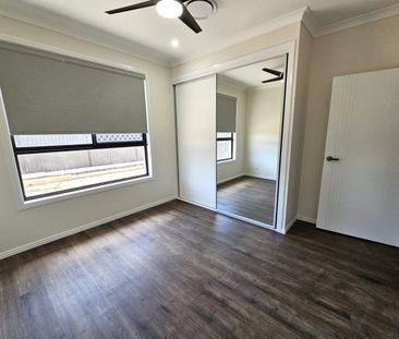 Brand New 4 Bedroom + Office Home in Kepnock – Modern Living at Its... - Photo 5