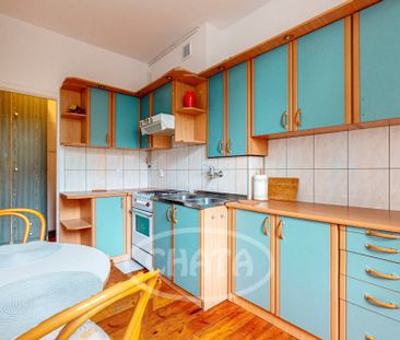 Duża kawalerka blisko centrum - Photo 2