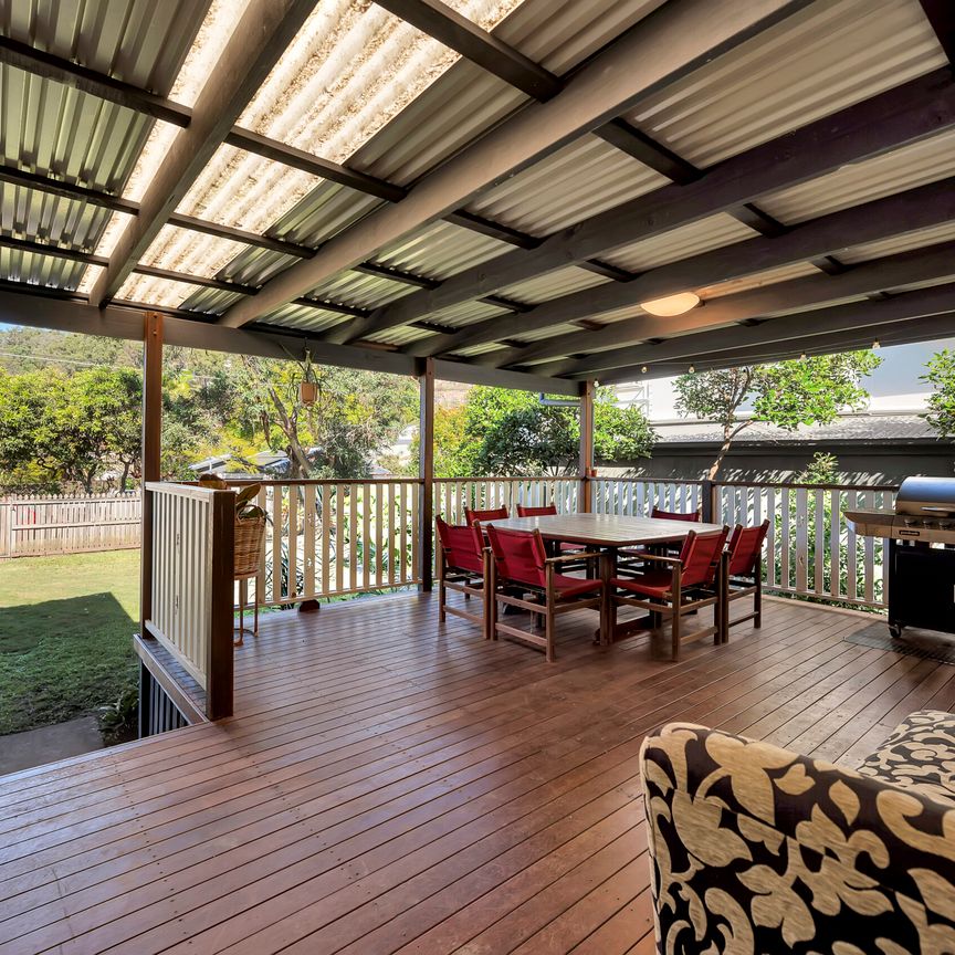 Convenient Location…. well presented…larger than it looks. - Photo 1