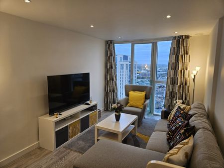 1 Bed Flat, Pinnacle Apartments, CR0 - Photo 2