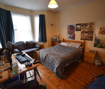 To Rent Sedgley Road, Winton, Bournemouth, BH9 £1,380 pcm Tenancy Info - Photo 3