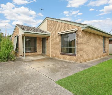 Quiet, Convenient & Great Location! - Photo 1