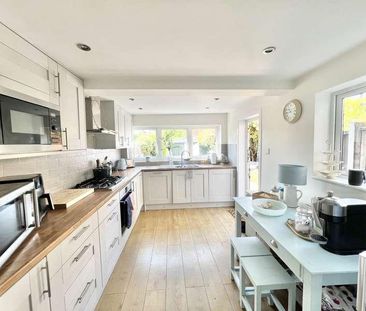 Gresham Road, Brentwood, CM14 - Photo 1