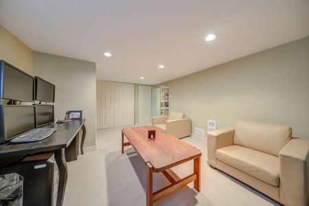 For Lease - 117 Grand Avenue, Toronto, Ontario - Photo 4