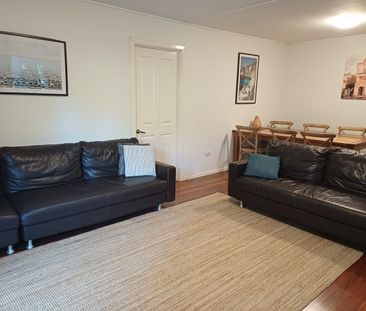 Discover your new home in Everton Hills- Great family home featurin... - Photo 6