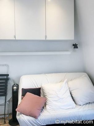 Logement à Paris, Location meublée - Photo 1