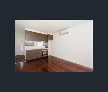 Comfort, Convenience and Courtyard Living - Photo 1