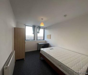 1 bedroom property to rent in Salford - Photo 3