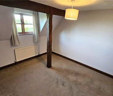 5 bedroom detached house to rent - Photo 1