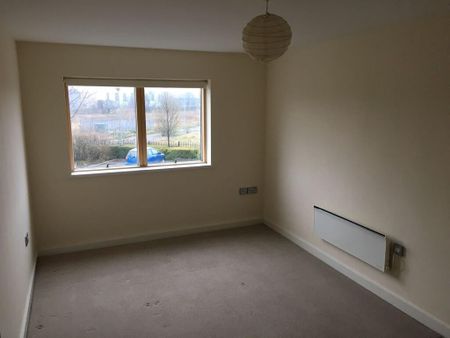 1 bedroom flat to rent - Photo 2