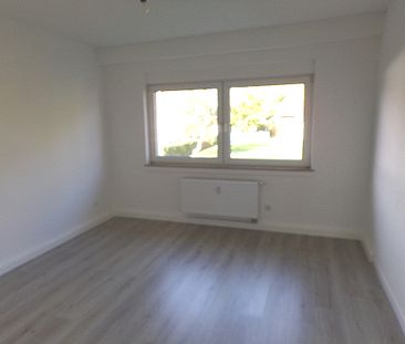 Modernes Wohnen 3 Zimmer mit Balkon in der 1 Etage - Foto 1