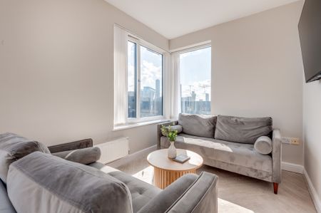 Flat 4, 3 Paul Street Room 5 - Photo 3