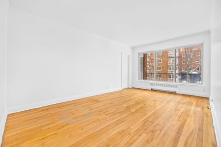 3495 avenue Ridgewood - Beautiful 2-Bedroom Apartment for Rent - Photo 4
