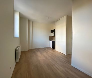 Location Appartement 1 pièce 18m² ROUEN 76000 - Photo 2