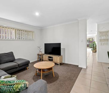 Spacious Family Home with Modern Comforts - Photo 4