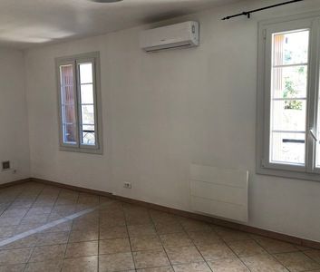 Location Appartement 3 pièces 58m² CUERS 83390 - Photo 5