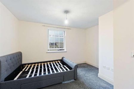 Mount Wise Crescent, Plymouth, PL1 - Photo 2