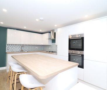 Rhymney Street, Cathays - Photo 1