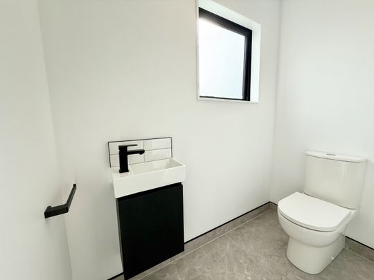 57 Dampier Street, Woolston - Photo 1