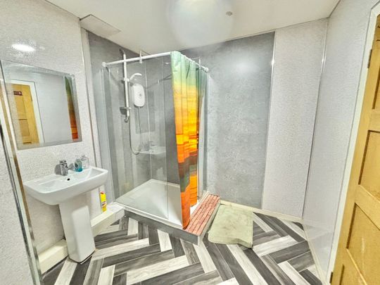 2 Bed Flat, Sauchiehall St, G2 - Photo 1
