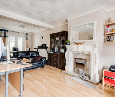 Titup Hall Drive, Oxford, Headington - Photo 2