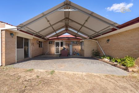Great Size Home &commat;&dollar;680 Per Week - Photo 2