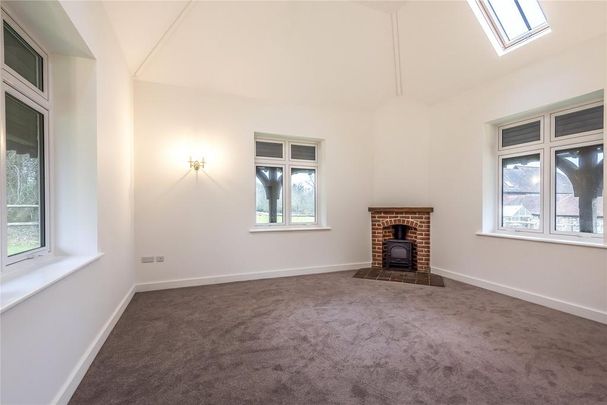 3 bedroom bungalow to rent - Photo 1