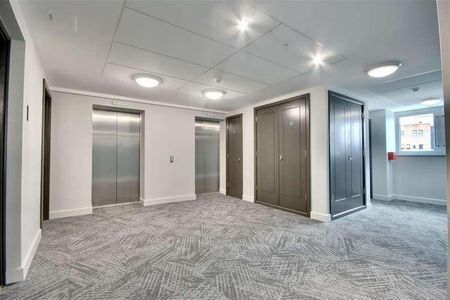 Brunel House, The Hard, Portsmouth, PO1 - Photo 5