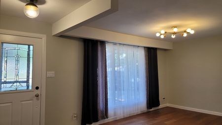 For Lease - 1 Bendamere Drive, Grimsby, Ontario - Photo 4