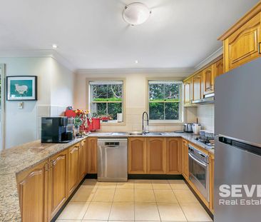 Effortless Family Living in the Heart of Castle Hill – Style, Space... - Photo 5