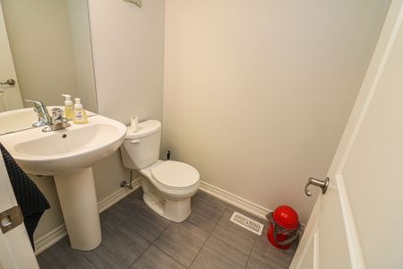 For Lease - 340 PROSPECT POINT Road Unit# 12, Fort Erie, Ontario - Photo 2