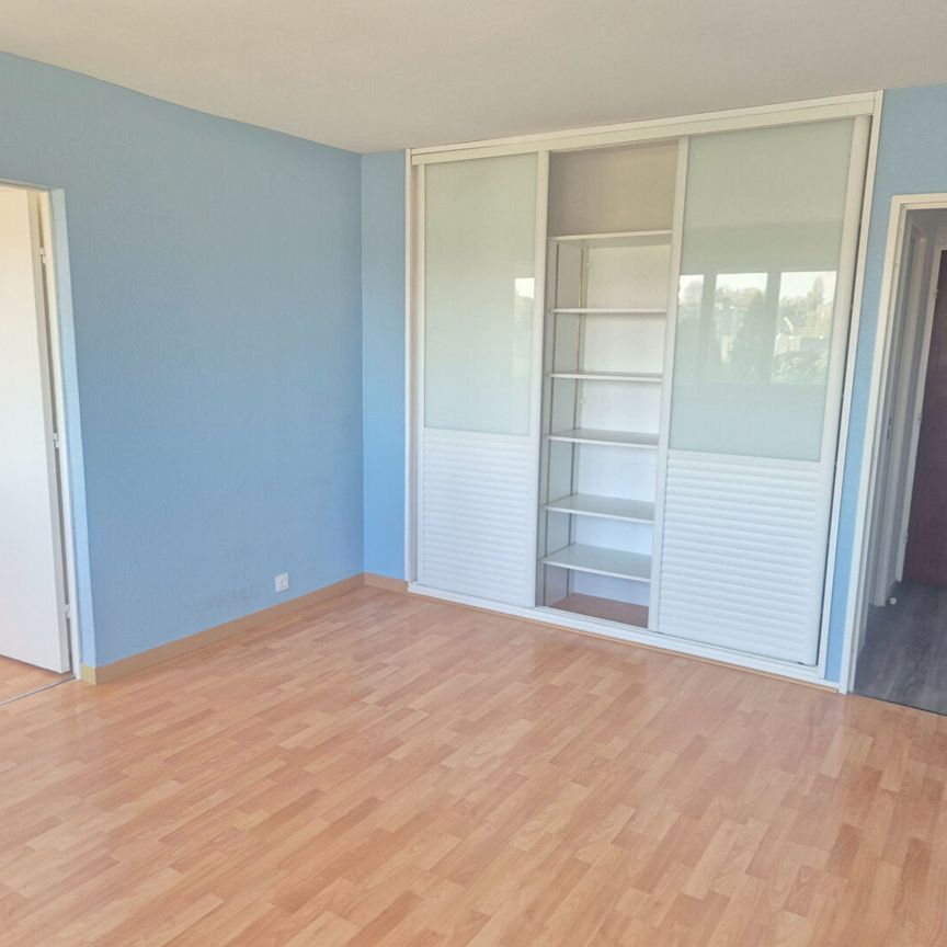 A LOUER Appartement F2 50000 Saint-Lô 1 chambre 46.77 m² - Photo 1