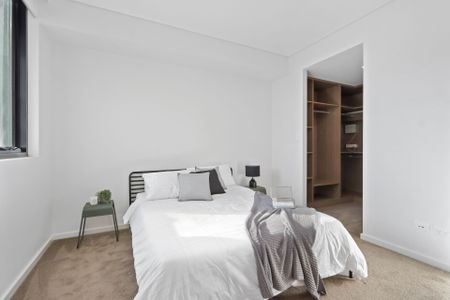 Location, Location, Location.... - Photo 4