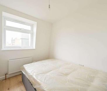 East India Dock Road, Poplar, E14 - Photo 3