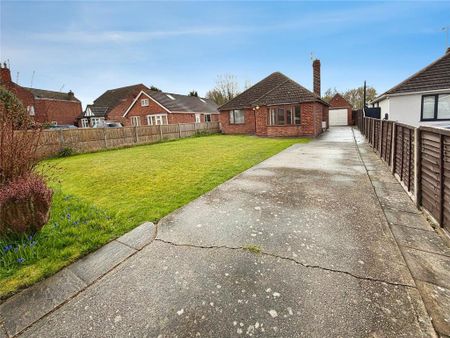 2 bedroom detached house to rent - Photo 5