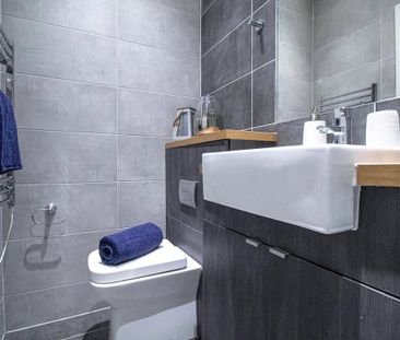 Studio to rent - Photo 6