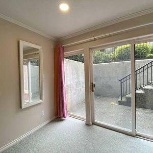 2-3 Bedroom Suite in Modern Home near UBC - Photo 2