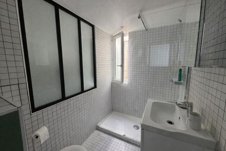 Location Appartement 1 pièce Meublé 30m² PARIS 8ème - Photo 5
