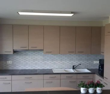 Halfopen bebouwing met 3 slaapkamers en ruime tuin - Photo 6