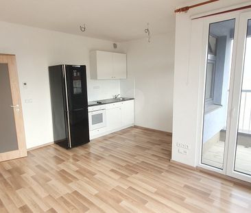 Pronájem bytu 1+kk 31 m² - Photo 2